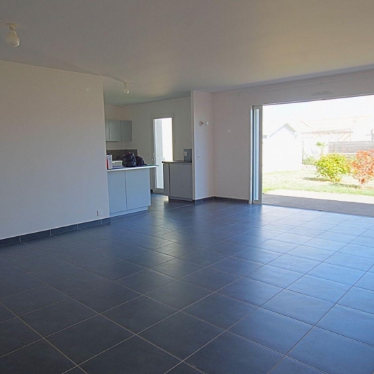  EIRL Cote & Sables Immobilier : Maison / Villa | TALMONT-SAINT-HILAIRE (85440) | 101 m2 | 950 € 
