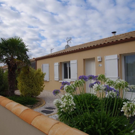  Cote & Sables Immobilier : House | GROSBREUIL (85440) | 87 m2 | 1 026 € 