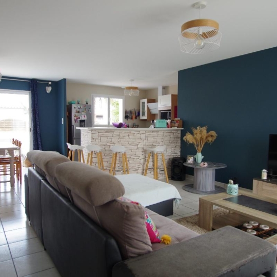 Cote & Sables Immobilier : House | GROSBREUIL (85440) | 87 m2 | 1 026 € 