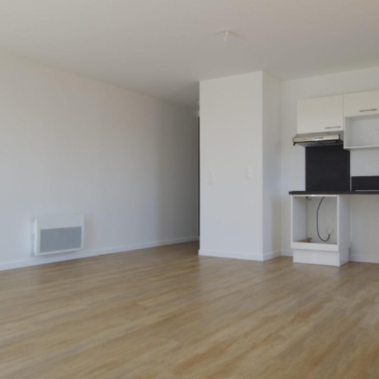  Cote & Sables Immobilier : Appartement | LES SABLES-D'OLONNE (85180) | 71 m2 | 880 € 