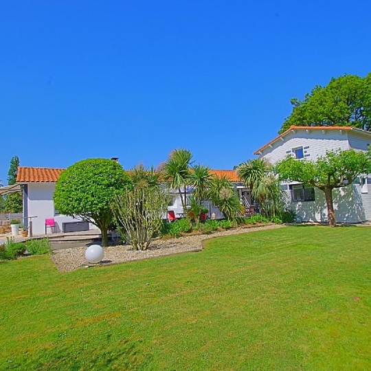  Cote & Sables Immobilier : House | GROSBREUIL (85440) | 259 m2 | 525 000 € 