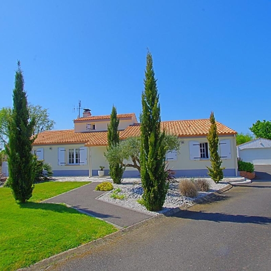  Cote & Sables Immobilier : House | SAINTE-FOY (85150) | 180 m2 | 575 000 € 
