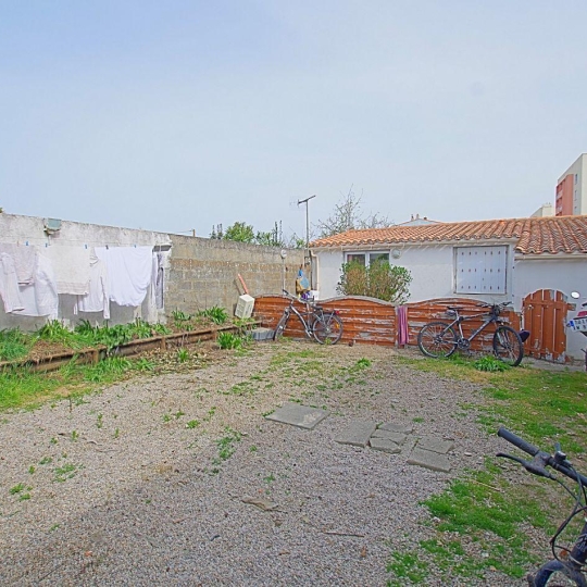  Cote & Sables Immobilier : Immeuble | LES SABLES-D'OLONNE (85340) | 185 m2 | 466 900 € 