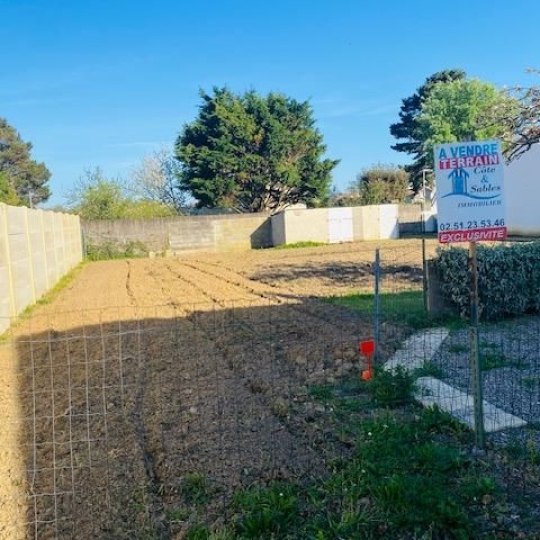  Cote & Sables Immobilier : Terrain | LES SABLES-D'OLONNE (85340) | 360 m2 | 167 500 € 