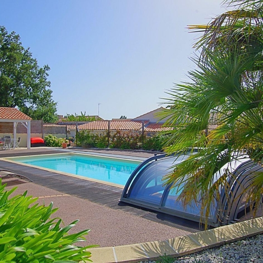  Cote & Sables Immobilier : Maison / Villa | SAINTE-FOY (85150) | 180 m2 | 649 000 € 