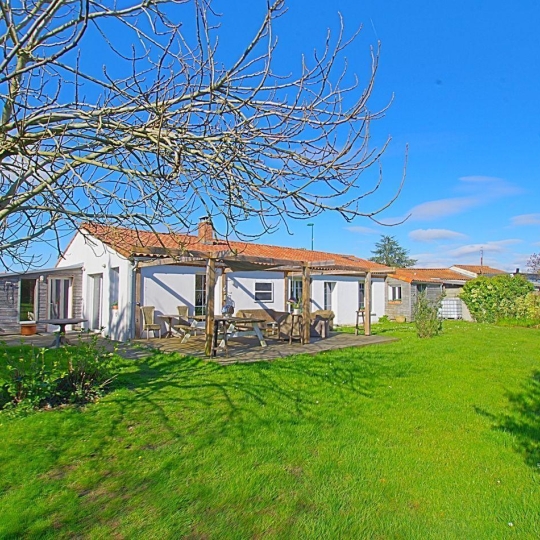  Cote & Sables Immobilier : Maison / Villa | SAINTE-FOY (85150) | 180 m2 | 368 900 € 