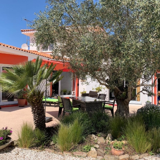  Cote & Sables Immobilier : Maison / Villa | LES SABLES-D'OLONNE (85100) | 196 m2 | 729 000 € 