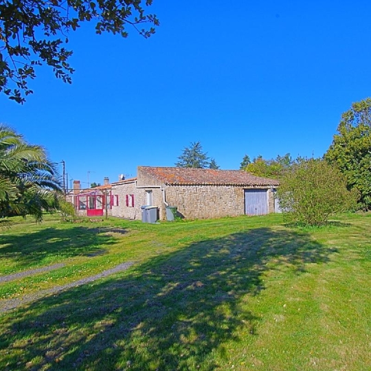  Cote & Sables Immobilier : Maison / Villa | SAINTE-FOY (85150) | 104 m2 | 242 000 € 