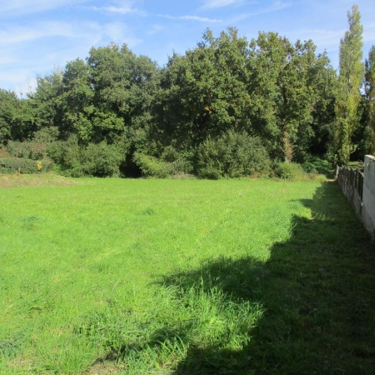 Cote & Sables Immobilier : Ground | GROSBREUIL (85440) | 2348.00m2 | 169 900 € 