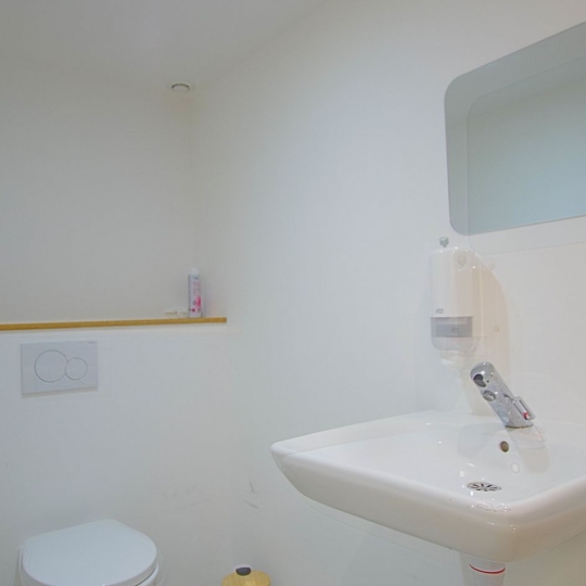  Cote & Sables Immobilier : Commerces | LES SABLES-D'OLONNE (85100) | 196 m2 | 106 900 &euro; 