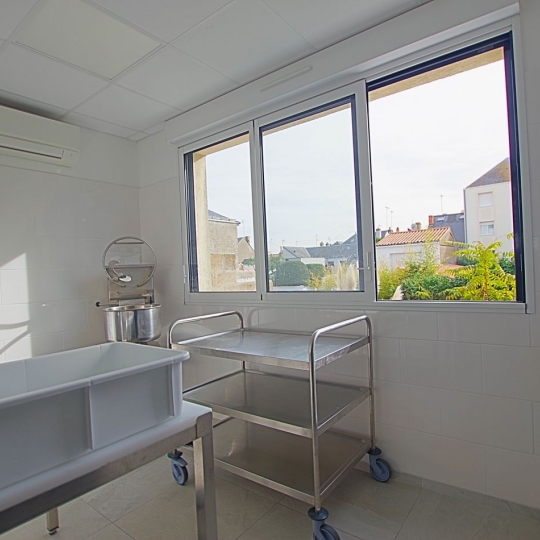  Cote & Sables Immobilier : Commerces | LES SABLES-D'OLONNE (85100) | 196 m2 | 106 900 &euro; 