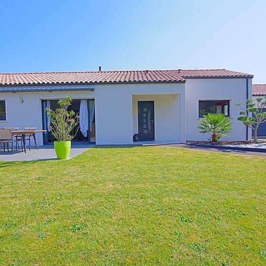 EIRL Cote & Sables Immobilier : Maison / Villa | SAINTE-FOY (85150) | 123.00m2 | 415 000 € 