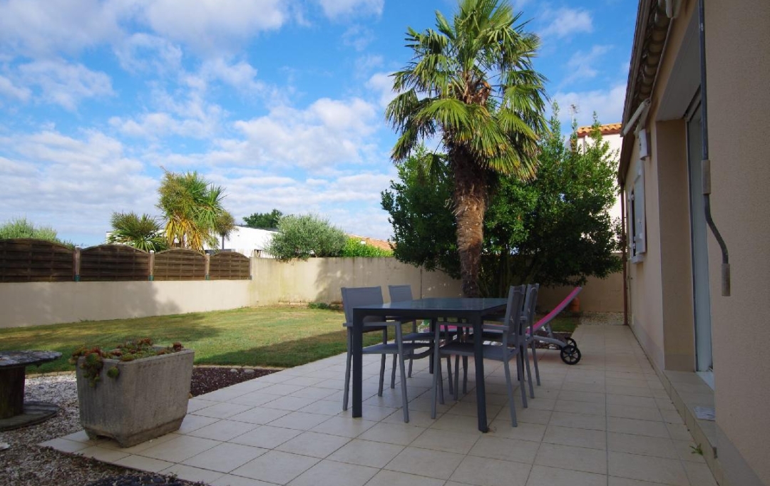 Cote & Sables Immobilier : House | GROSBREUIL (85440) | 87 m2 | 1 026 € 