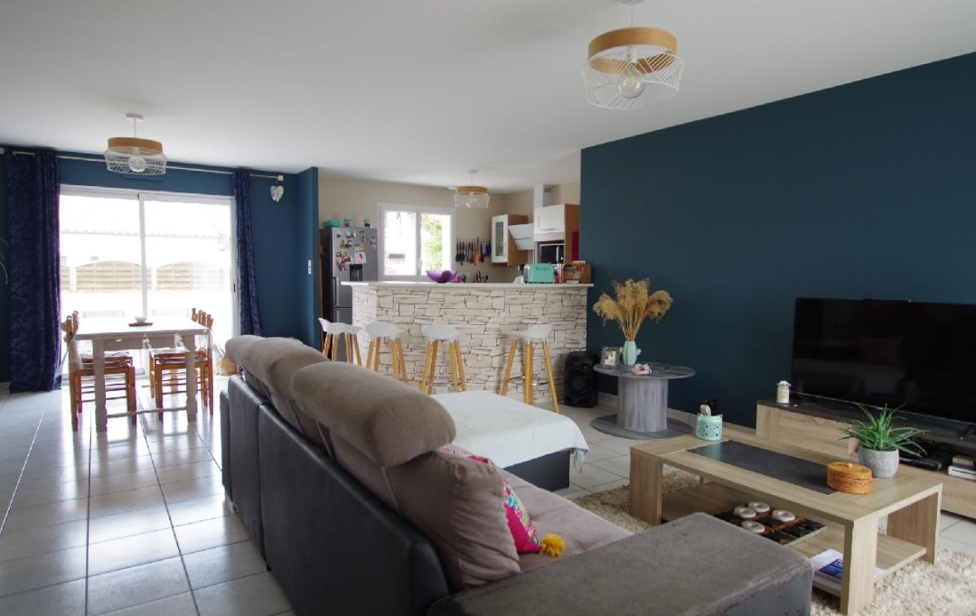 Cote & Sables Immobilier : House | GROSBREUIL (85440) | 87 m2 | 1 026 € 