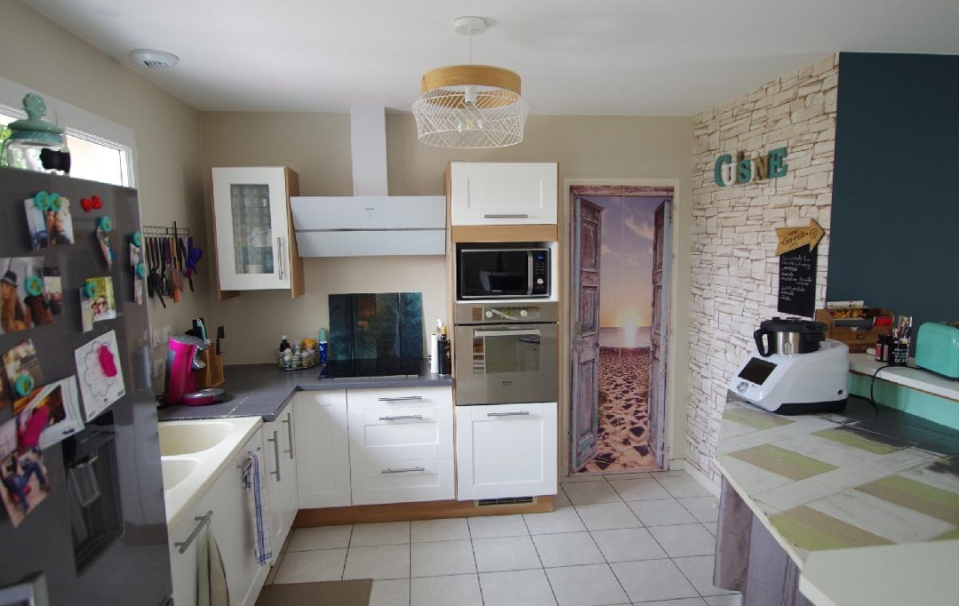 Cote & Sables Immobilier : House | GROSBREUIL (85440) | 87 m2 | 1 026 € 