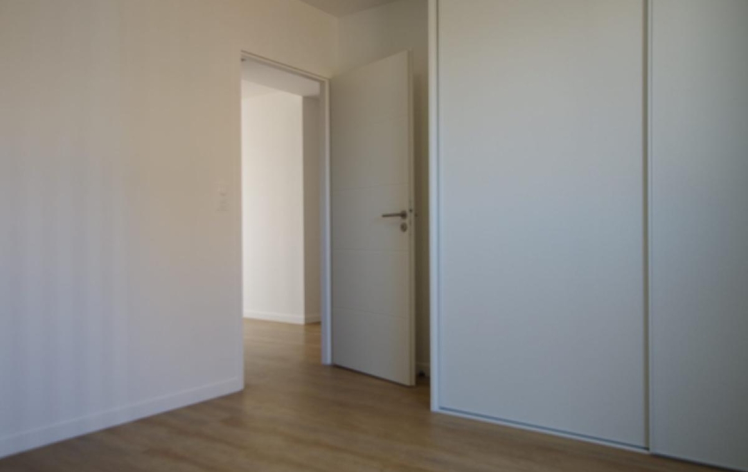 Cote & Sables Immobilier : Appartement | LES SABLES-D'OLONNE (85180) | 71 m2 | 880 € 