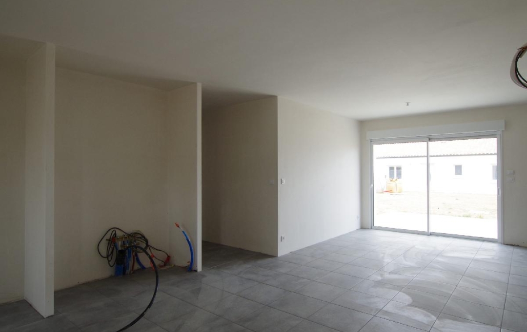Cote & Sables Immobilier : House | SAINTE-FOY (85150) | 78 m2 | 1 000 € 