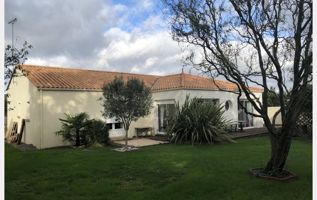Cote & Sables Immobilier : Maison / Villa | SAINTE-FOY (85150) | 173 m2 | 470 000 € 