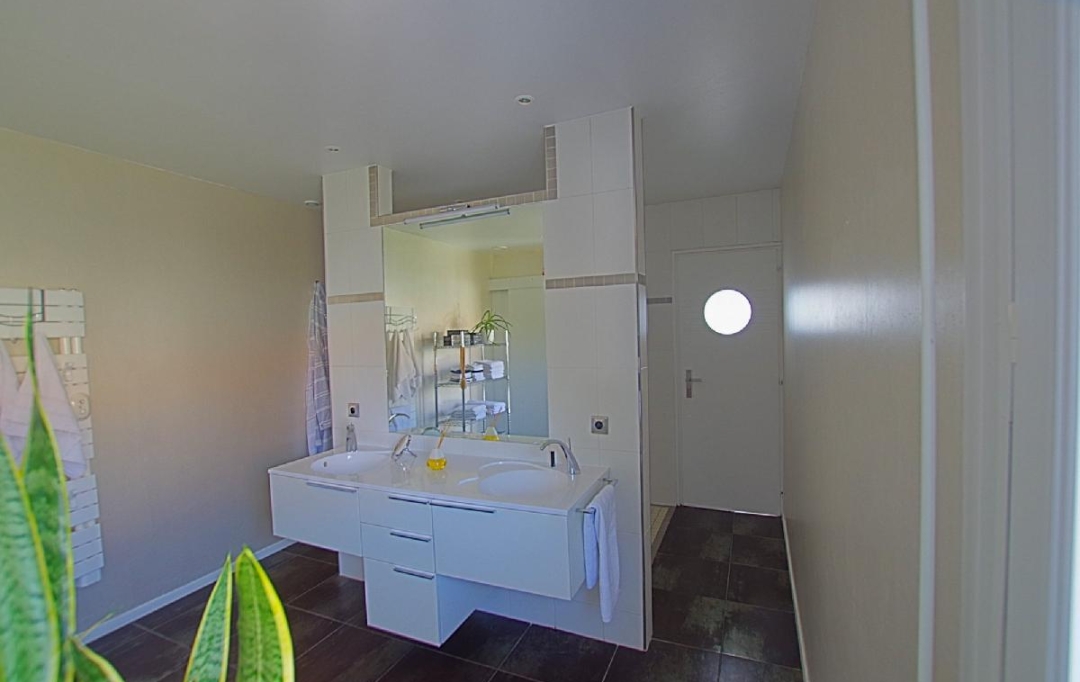 Cote & Sables Immobilier : Maison / Villa | GROSBREUIL (85440) | 259 m2 | 525 000 € 