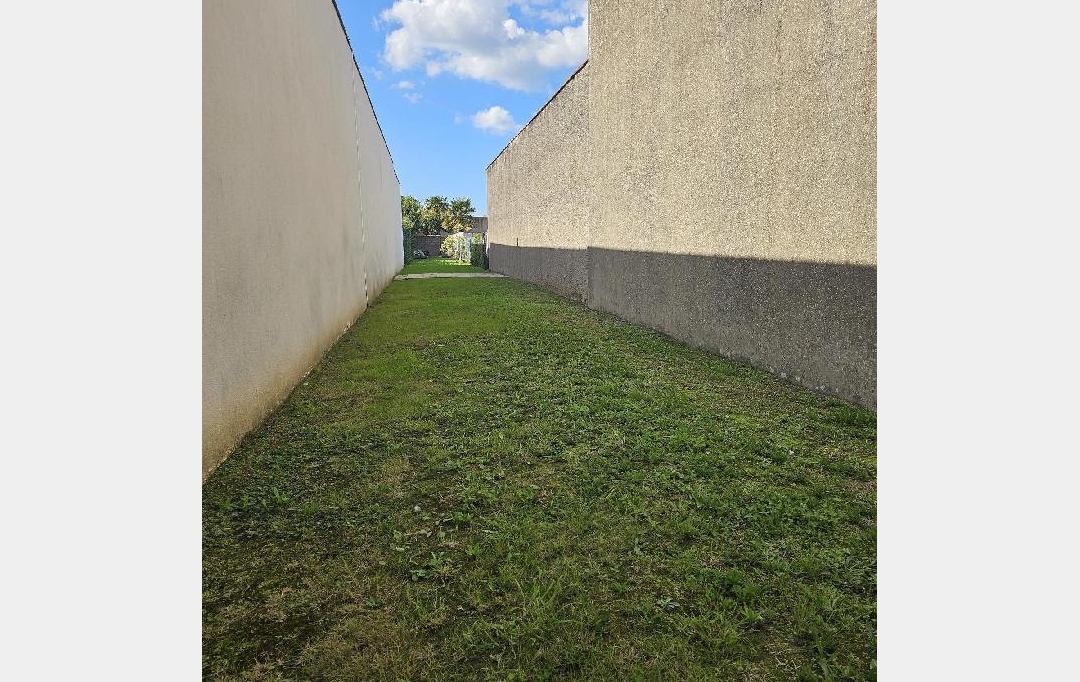Cote & Sables Immobilier : Terrain | CHATEAU-D'OLONNE (85180) | 190 m2 | 24 900 &euro; 