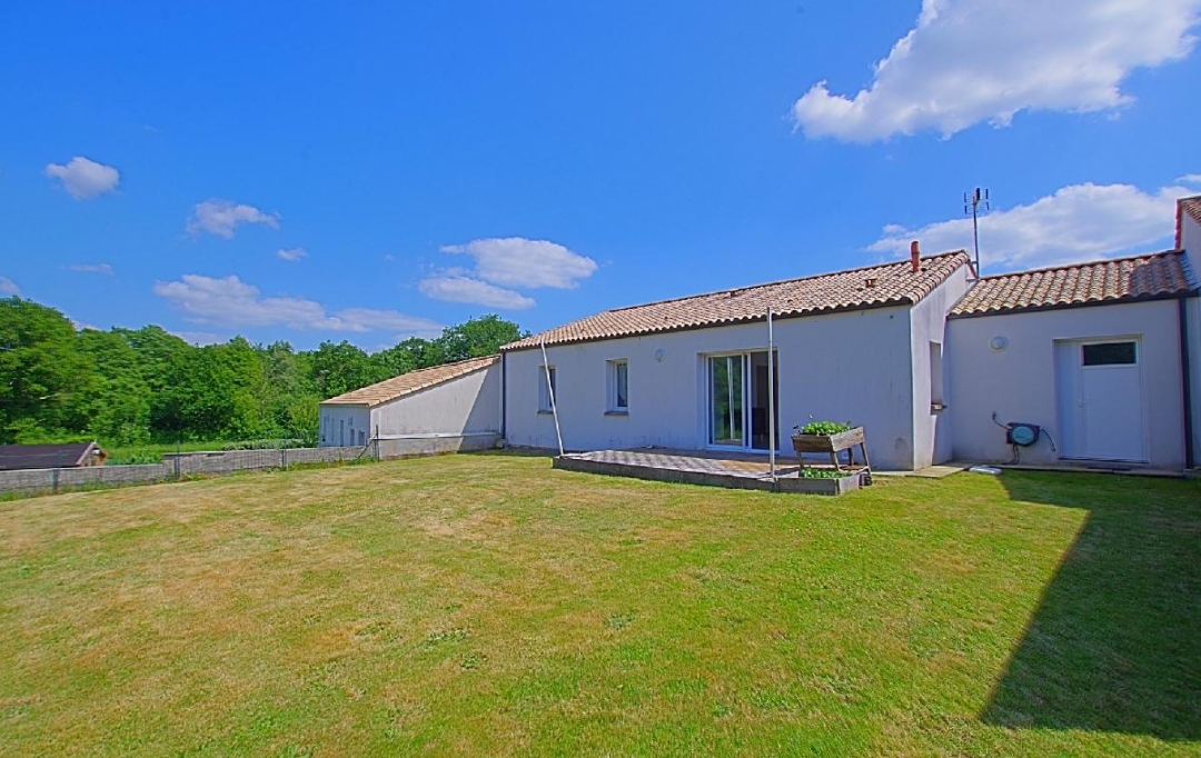 Cote & Sables Immobilier : Maison / Villa | SAINTE-FOY (85150) | 81 m2 | 293 500 € 