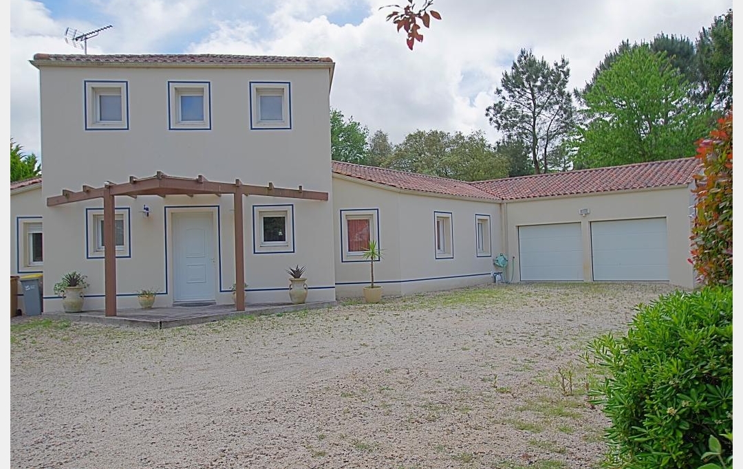 Cote & Sables Immobilier : Maison / Villa | TALMONT-SAINT-HILAIRE (85440) | 235 m2 | 600 000 € 
