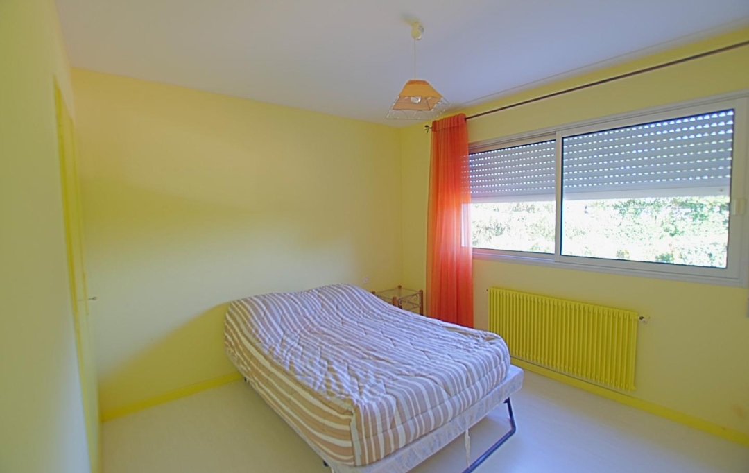 Cote & Sables Immobilier : Maison / Villa | SAINT-MATHURIN (85150) | 219 m2 | 250 000 € 