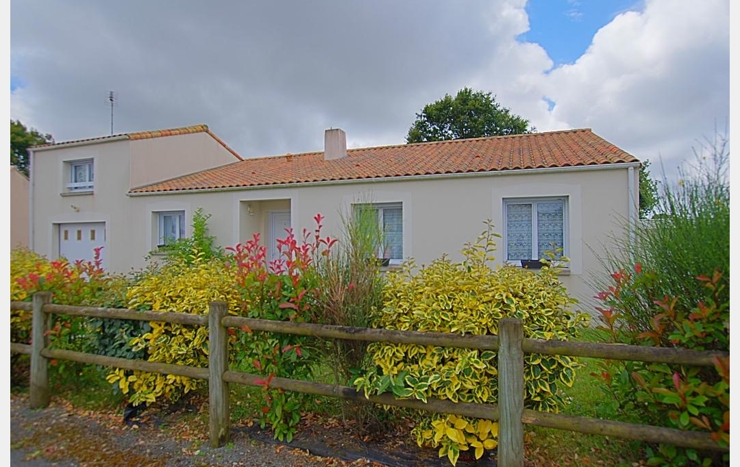 Cote & Sables Immobilier : Maison / Villa | SAINT-MATHURIN (85150) | 125 m2 | 320 000 € 