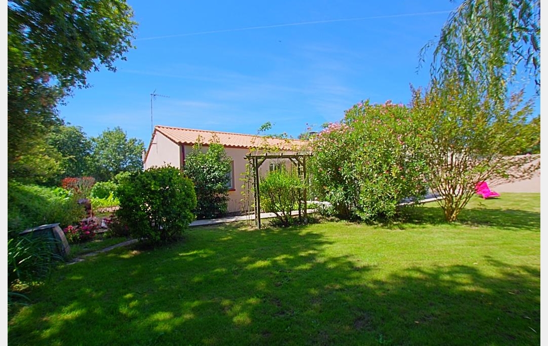 Cote & Sables Immobilier : Maison / Villa | SAINTE-FOY (85150) | 150 m2 | 285 000 € 