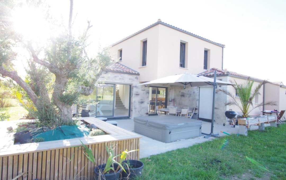 Cote & Sables Immobilier : Maison / Villa | SAINTE-FOY (85150) | 130 m2 | 425 500 € 