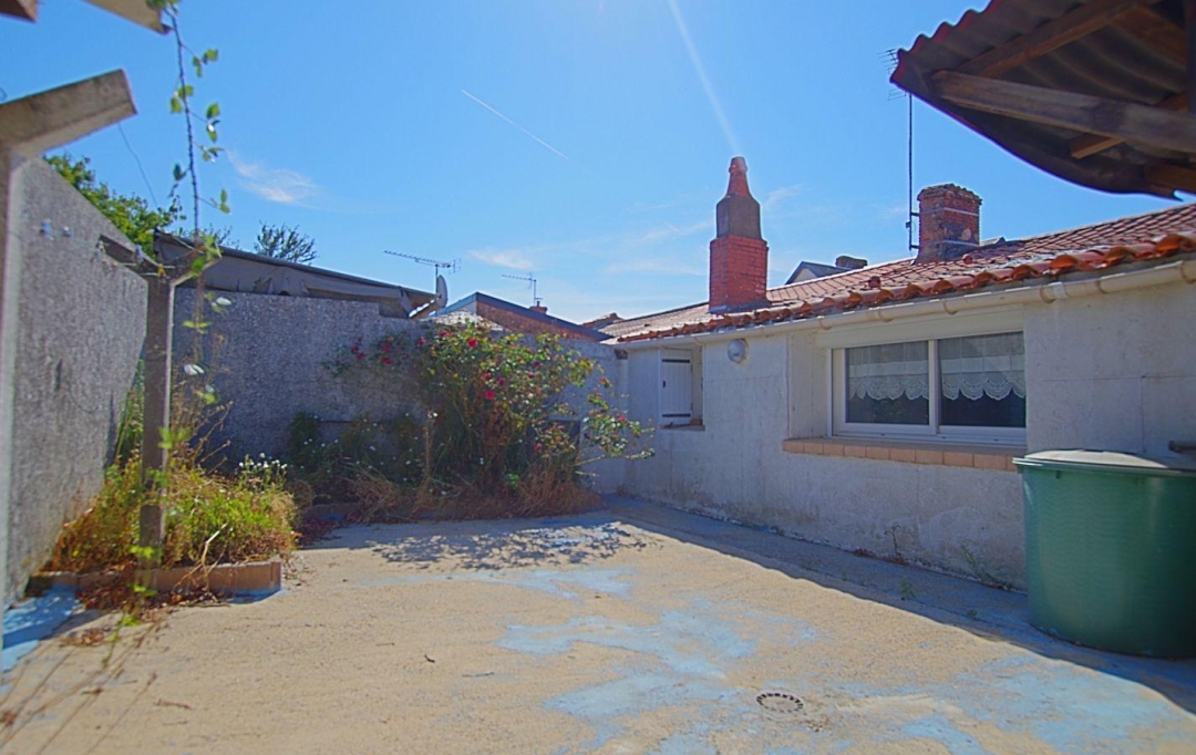 Cote & Sables Immobilier : Maison / Villa | SAINTE-FOY (85150) | 120 m2 | 140 000 € 