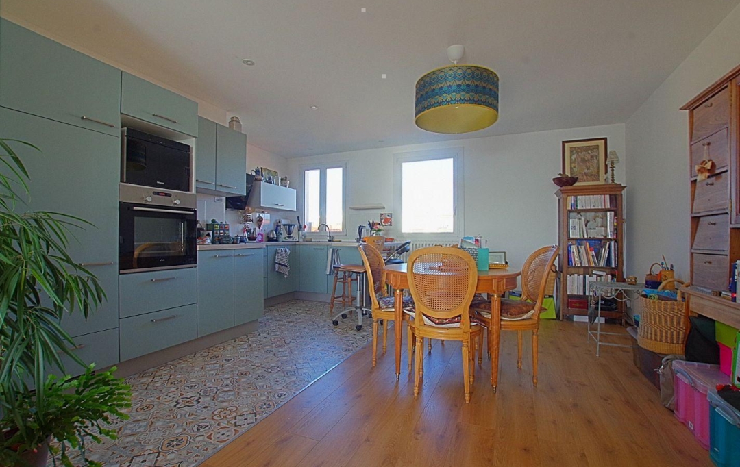 Cote & Sables Immobilier : Appartement | LES SABLES-D'OLONNE (85100) | 60 m2 | 268 900 € 