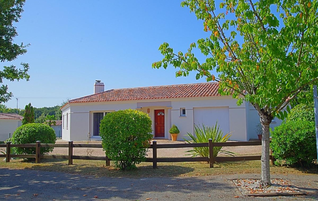 Cote & Sables Immobilier : Maison / Villa | SAINTE-FOY (85150) | 110 m2 | 499 000 € 