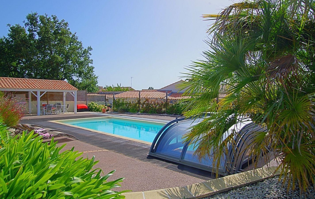 Cote & Sables Immobilier : Maison / Villa | SAINTE-FOY (85150) | 180 m2 | 649 000 € 