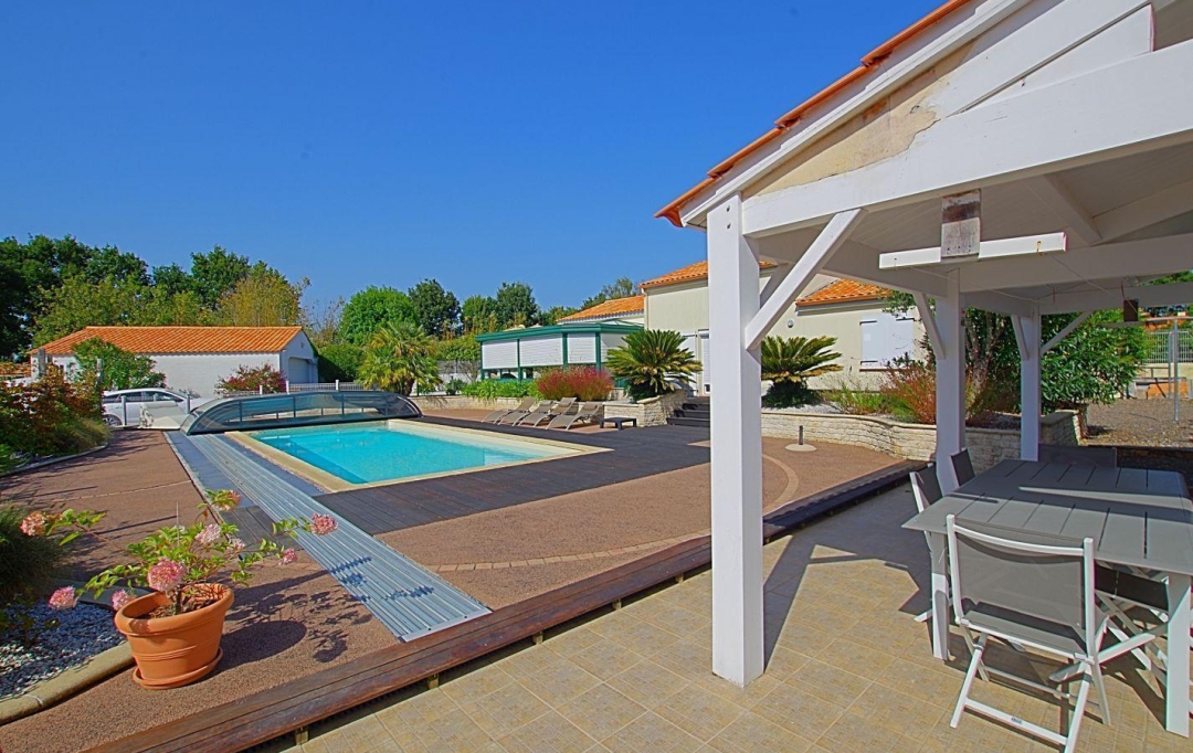 Cote & Sables Immobilier : Maison / Villa | SAINTE-FOY (85150) | 180 m2 | 649 000 € 