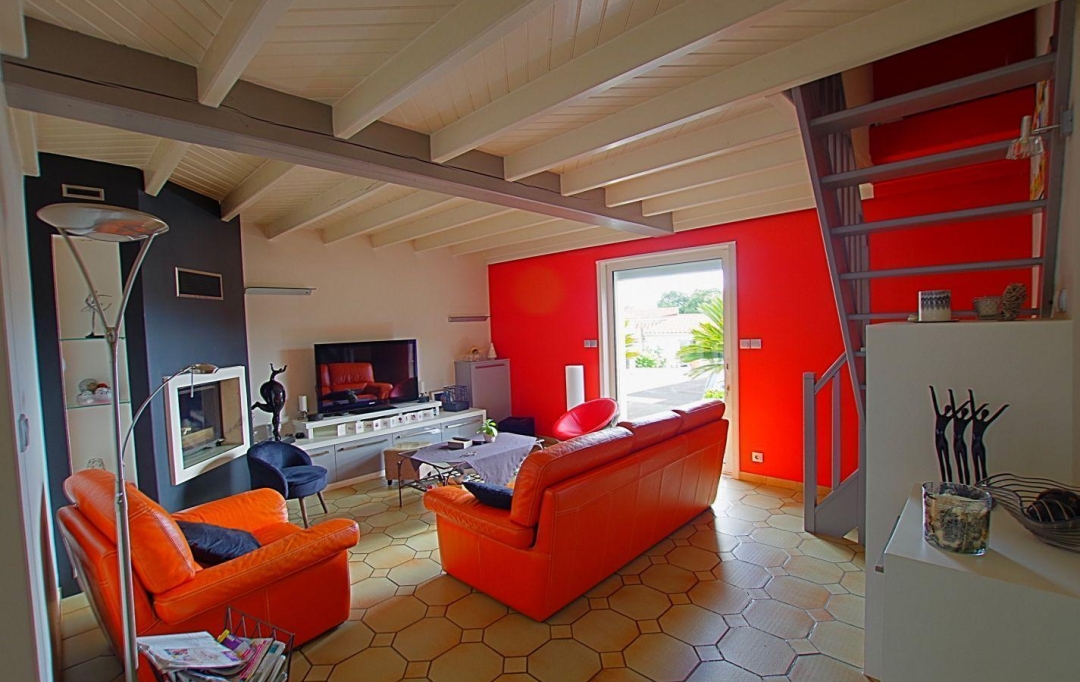 Cote & Sables Immobilier : Maison / Villa | SAINTE-FOY (85150) | 180 m2 | 649 000 € 