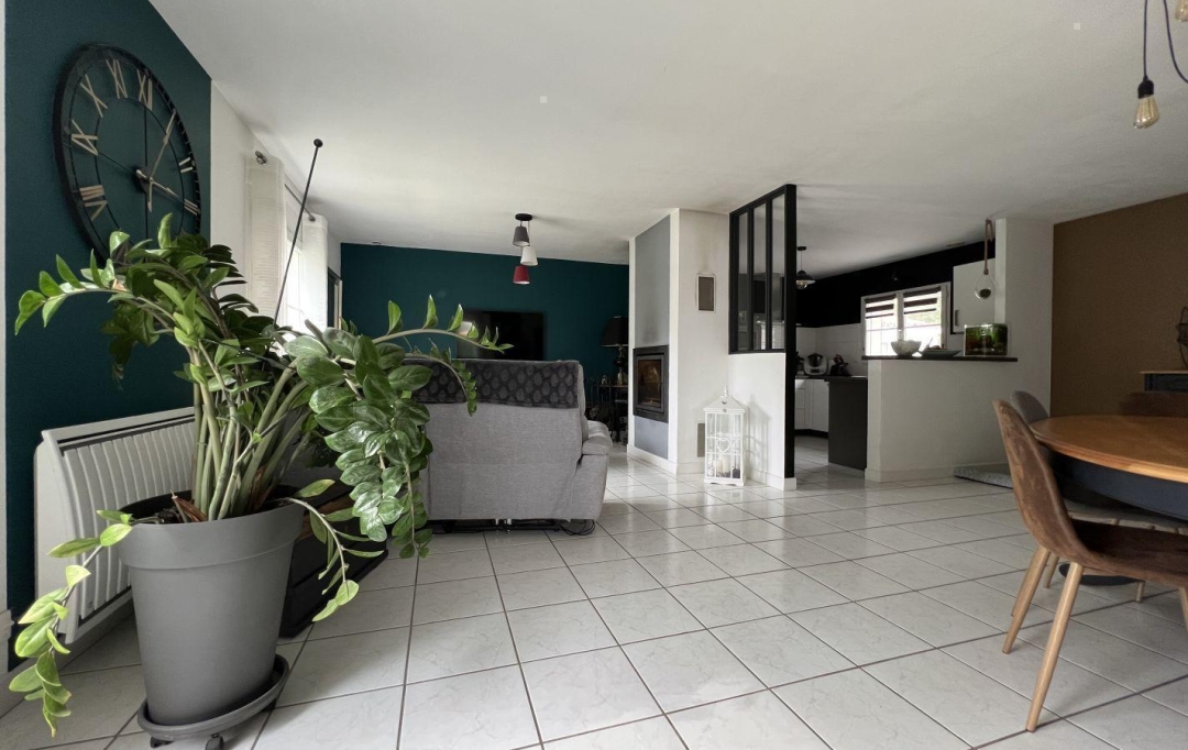Cote & Sables Immobilier : Maison / Villa | SAINTE-FOY (85150) | 132 m2 | 398 000 € 