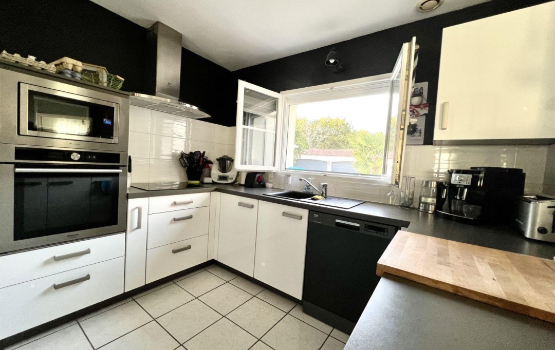 Cote & Sables Immobilier : Maison / Villa | SAINTE-FOY (85150) | 132 m2 | 398 000 € 