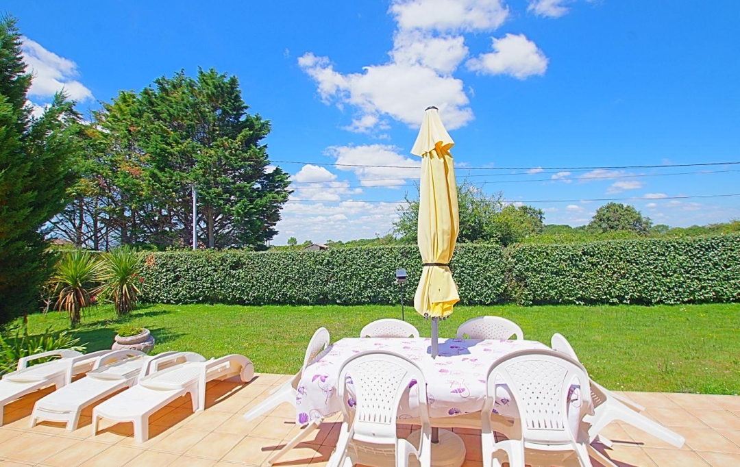 Cote & Sables Immobilier : Maison / Villa | TALMONT-SAINT-HILAIRE (85440) | 108 m2 | 395 000 € 
