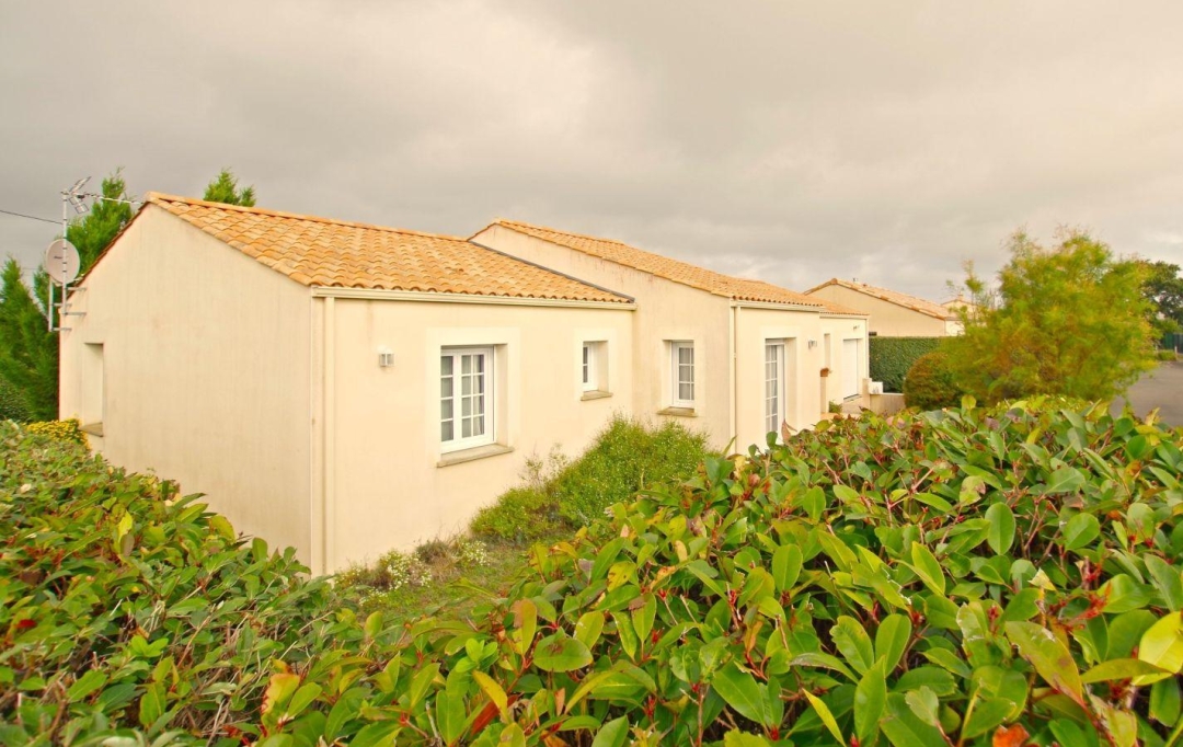 Cote & Sables Immobilier : Maison / Villa | TALMONT-SAINT-HILAIRE (85440) | 108 m2 | 395 000 € 
