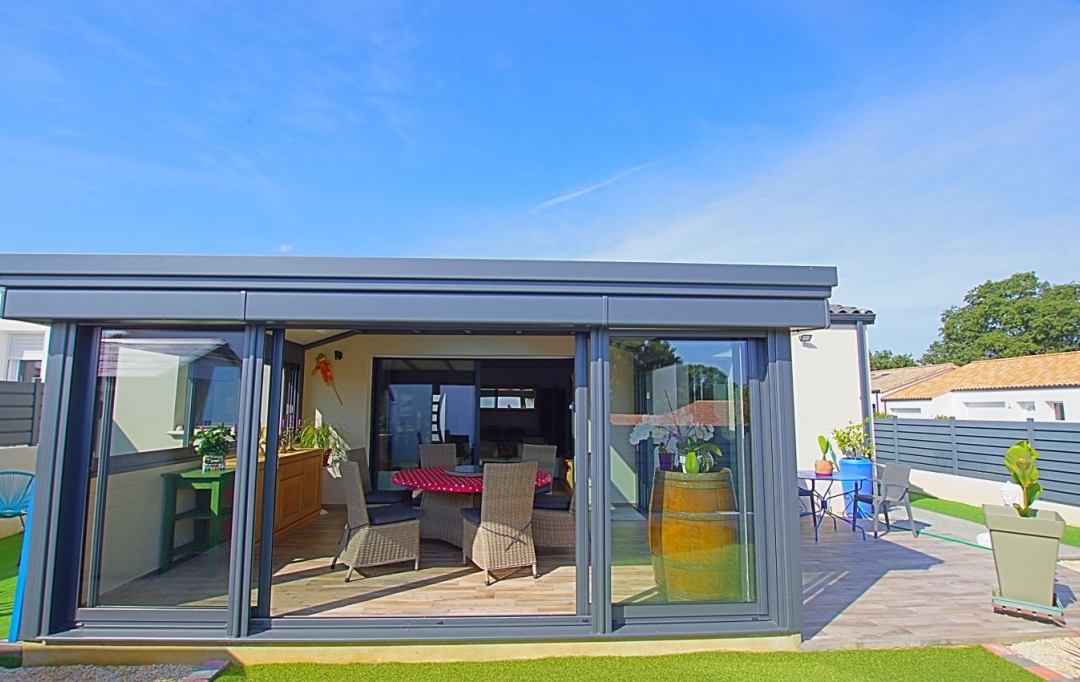 Cote & Sables Immobilier : Maison / Villa | SAINTE-FOY (85150) | 105 m2 | 353 000 € 