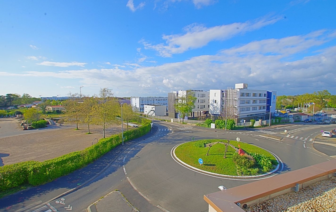 Cote & Sables Immobilier : Appartement | LES SABLES-D'OLONNE (85340) | 47 m2 | 224 900 € 