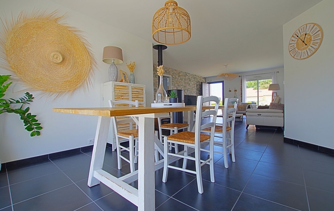Cote & Sables Immobilier : Maison / Villa | SAINT-MATHURIN (85150) | 85 m2 | 324 900 € 