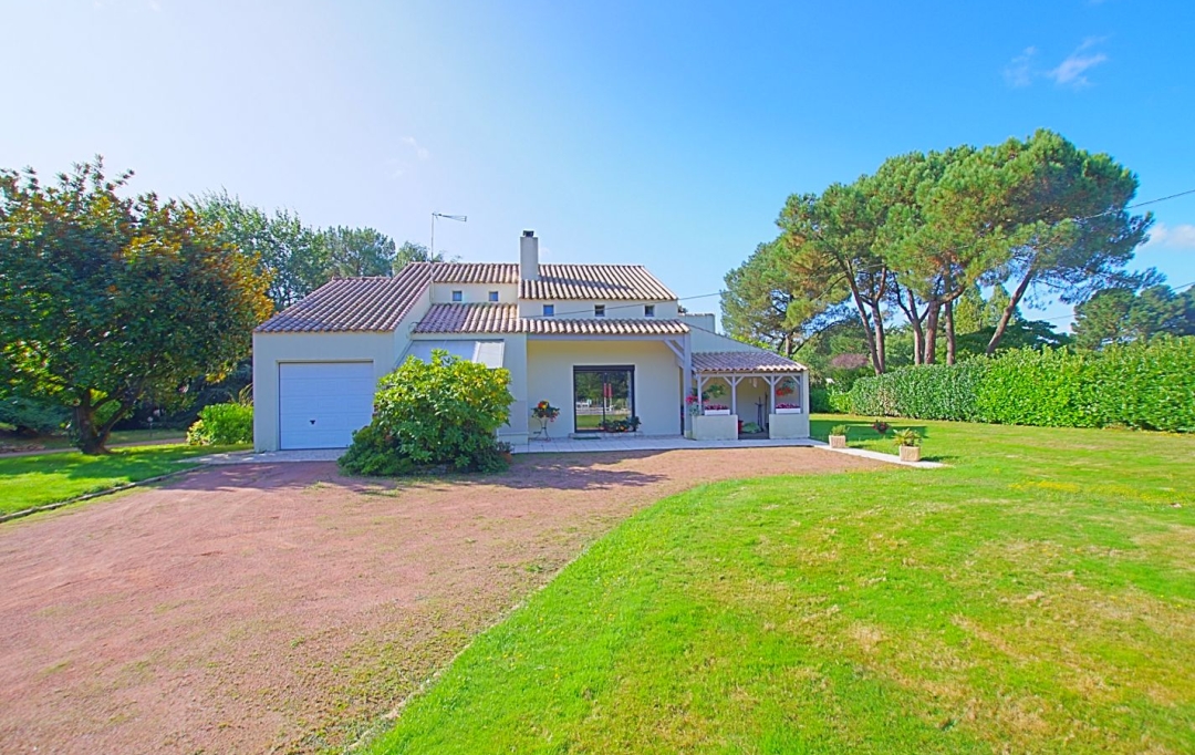 Cote & Sables Immobilier : Maison / Villa | LES SABLES-D'OLONNE (85180) | 165 m2 | 594 900 € 