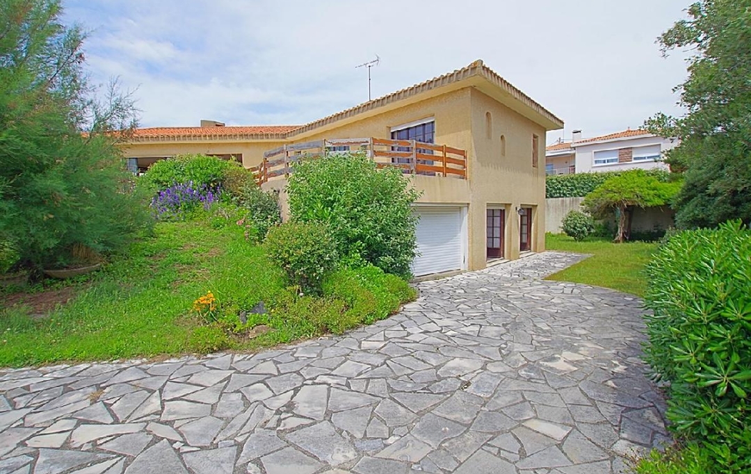 Cote & Sables Immobilier : House | LES SABLES-D'OLONNE (85180) | 268 m2 | 1 348 000 € 