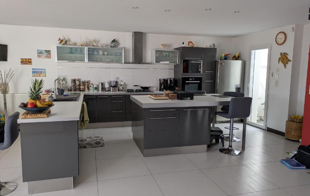 Cote & Sables Immobilier : Maison / Villa | LES SABLES-D'OLONNE (85100) | 196 m2 | 729 000 € 