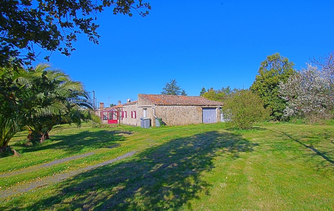 Cote & Sables Immobilier : Maison / Villa | SAINTE-FOY (85150) | 104 m2 | 242 000 € 