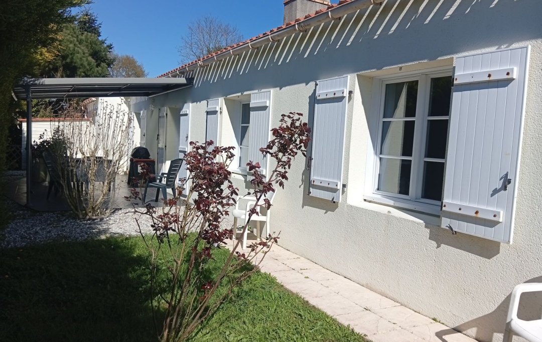 Cote & Sables Immobilier : Maison / Villa | SAINTE-FOY (85150) | 167 m2 | 379 000 &euro; 
