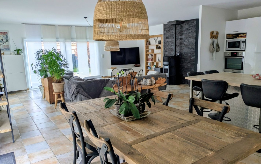 Cote & Sables Immobilier : Maison / Villa | SAINTE-FOY (85150) | 124 m2 | 444 500 &euro; 