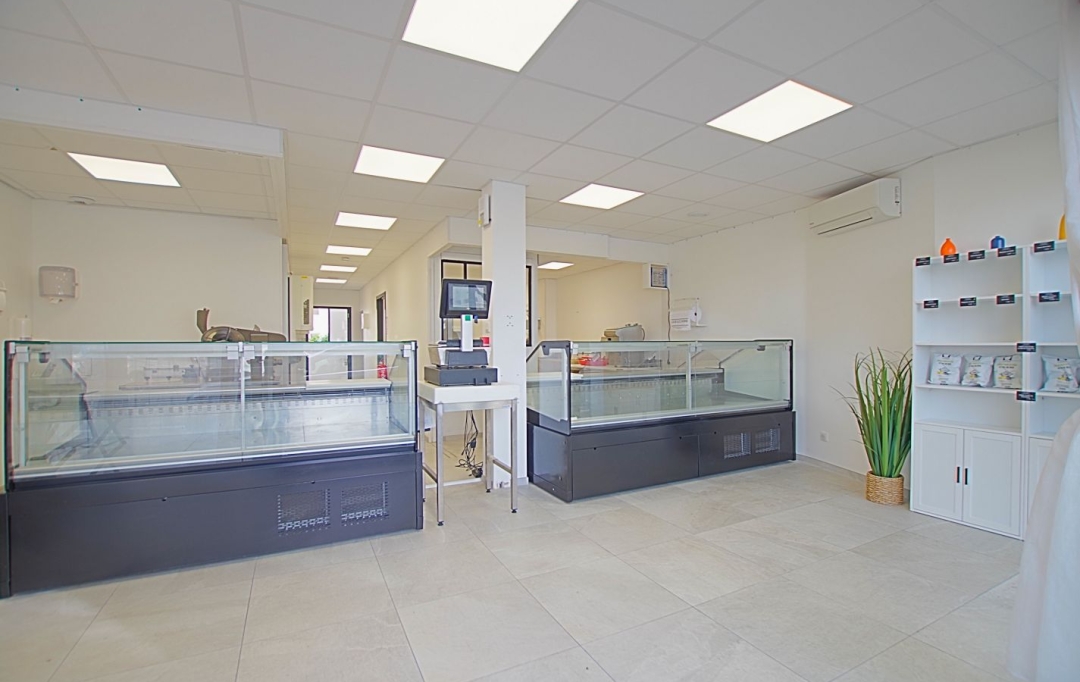 Cote & Sables Immobilier : Commerces | LES SABLES-D'OLONNE (85100) | 196 m2 | 106 900 &euro; 